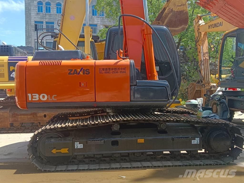 Hitachi ZX130LC Vikšriniai ekskavatoriai