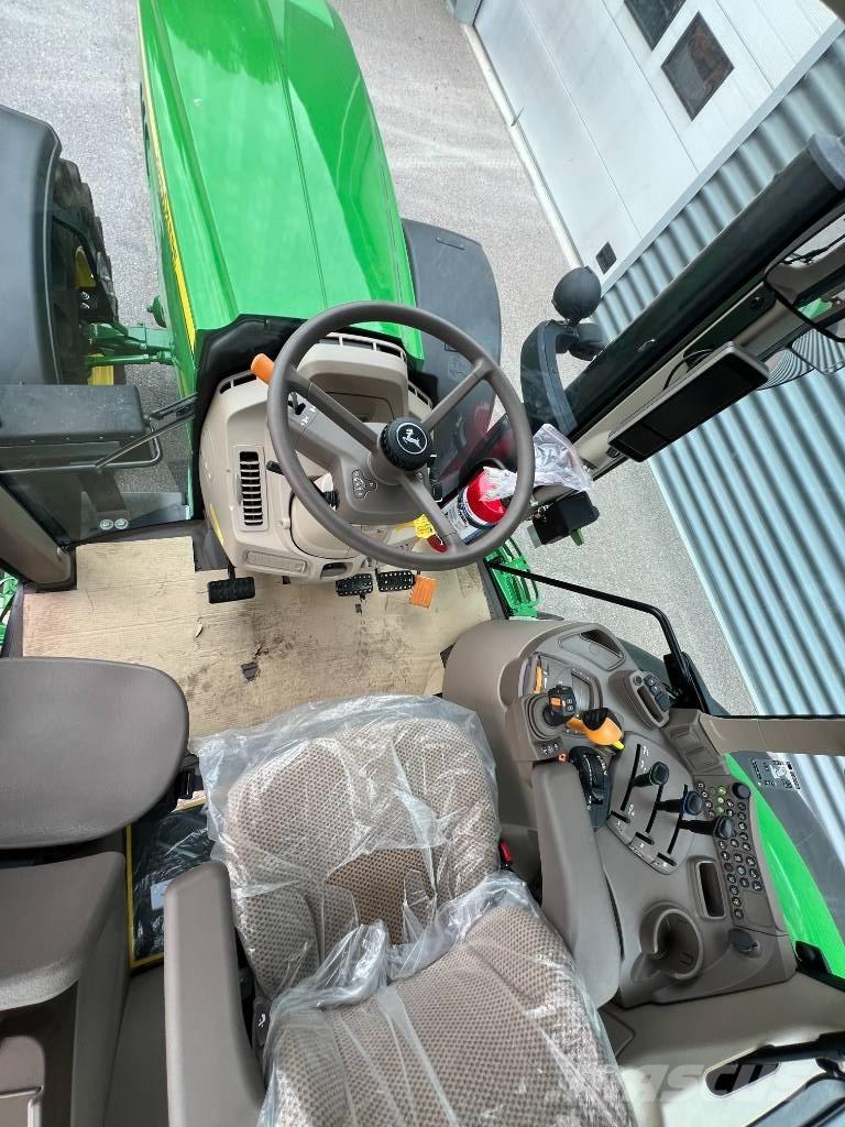 John Deere 6155 M Traktoriai