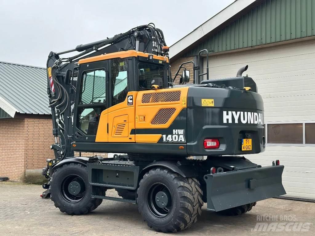 Hyundai HW140A Ratiniai ekskavatoriai