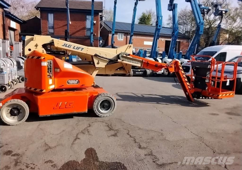 JLG E 400 AJP Alkūniniai keltuvai