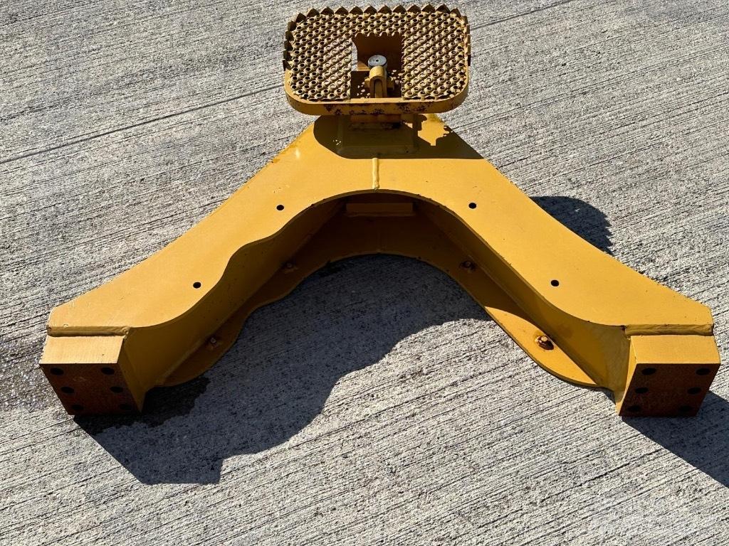 CAT D6N Drawbar Kiti naudoti statybos komponentai