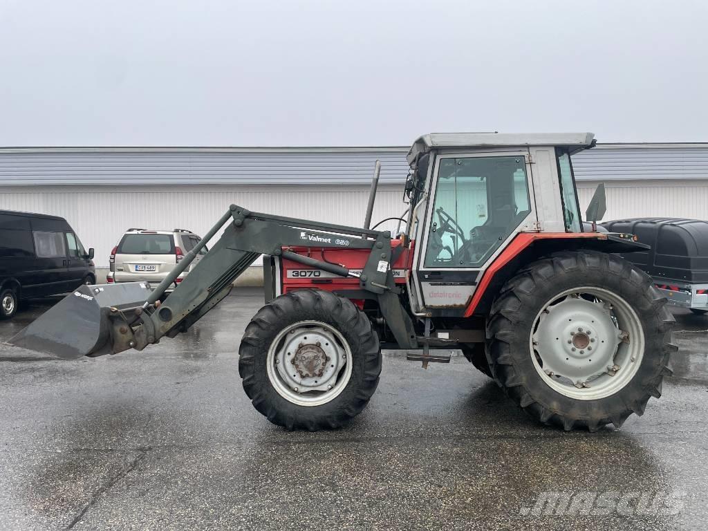 Massey Ferguson 3070 Traktoriai