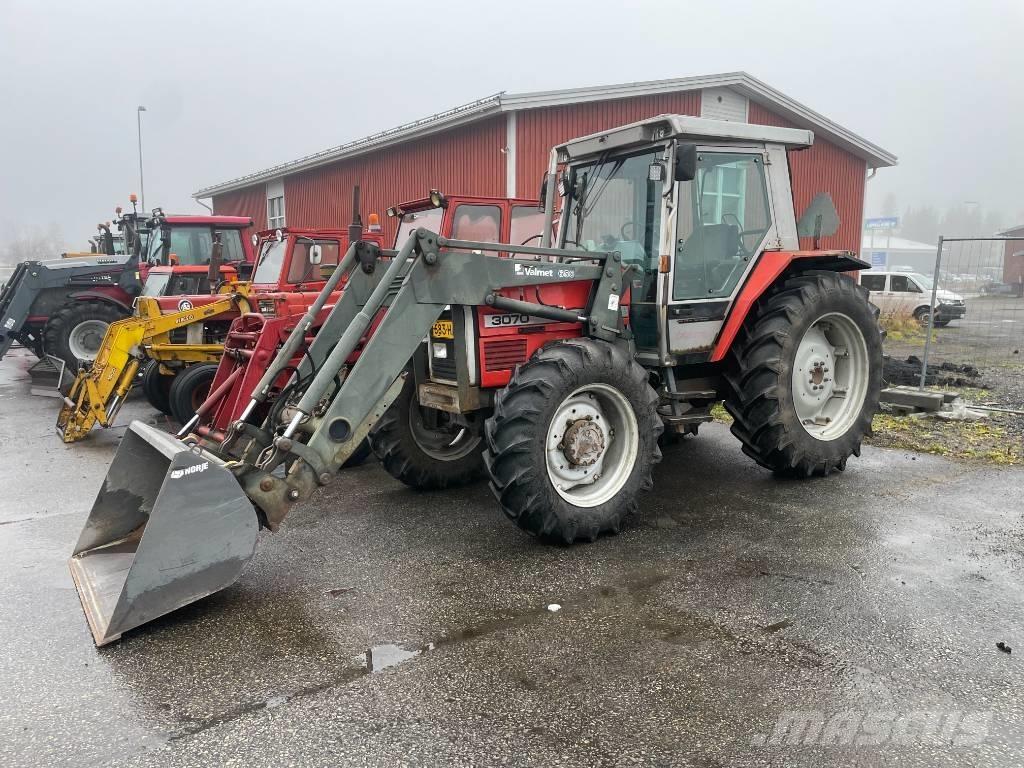 Massey Ferguson 3070 Traktoriai