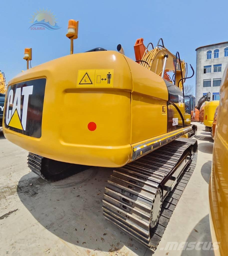 CAT 320 D Vikšriniai ekskavatoriai