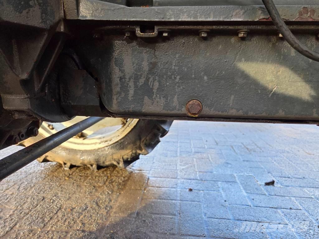 Renault 68-14RS Traktoriai