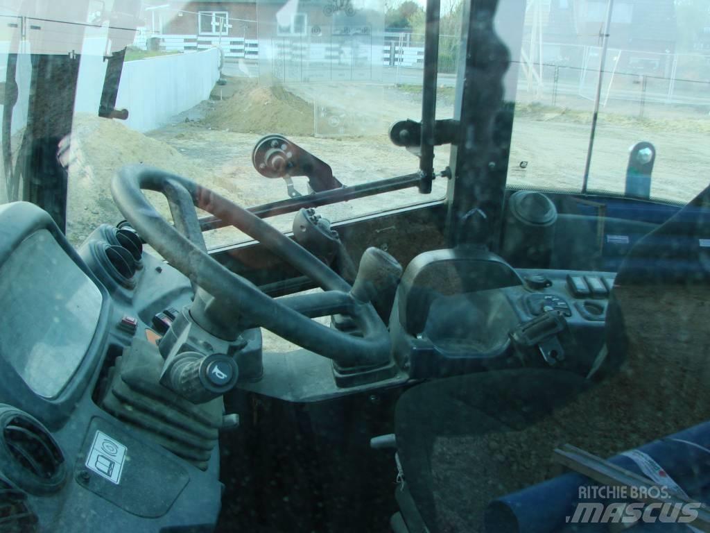Kubota R 082 Naudoti ratiniai krautuvai