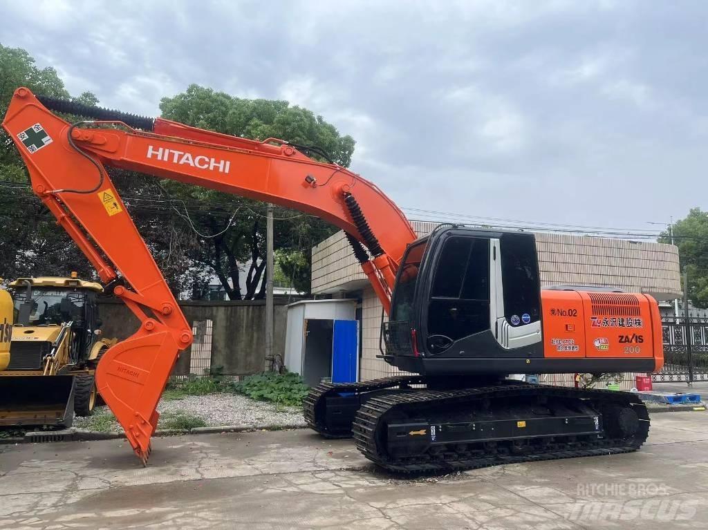Hitachi ZX 200 Vikšriniai ekskavatoriai