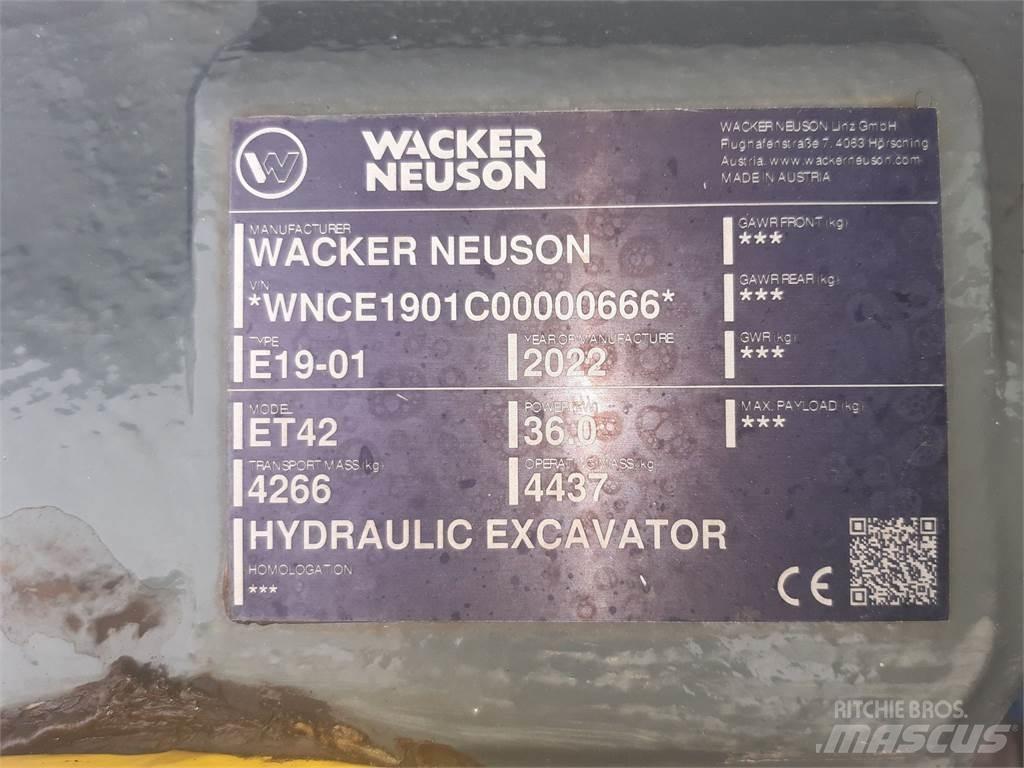 Wacker Neuson ET42 Vikšriniai ekskavatoriai