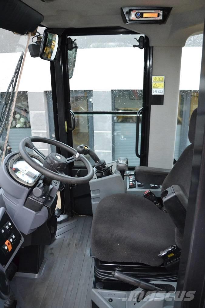 CAT 924 H Naudoti ratiniai krautuvai