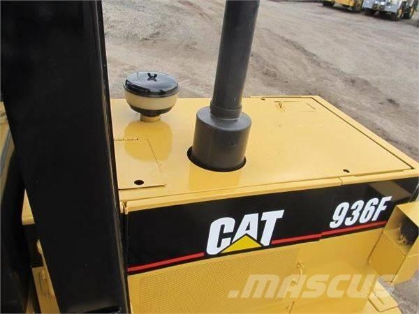 CAT 936 F Naudoti ratiniai krautuvai