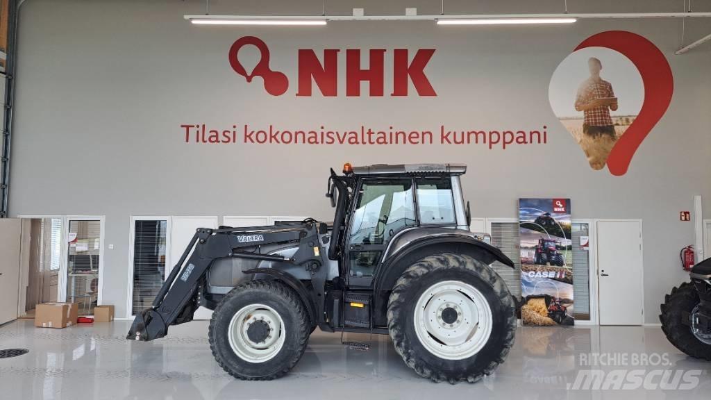 Valtra M 130 Traktoriai