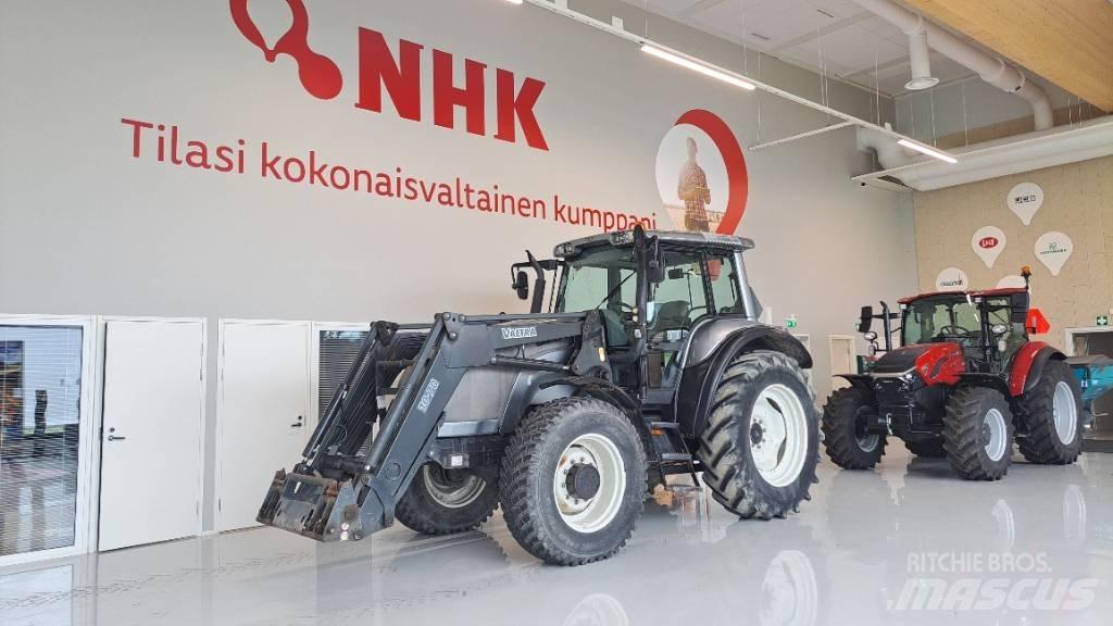 Valtra M 130 Traktoriai