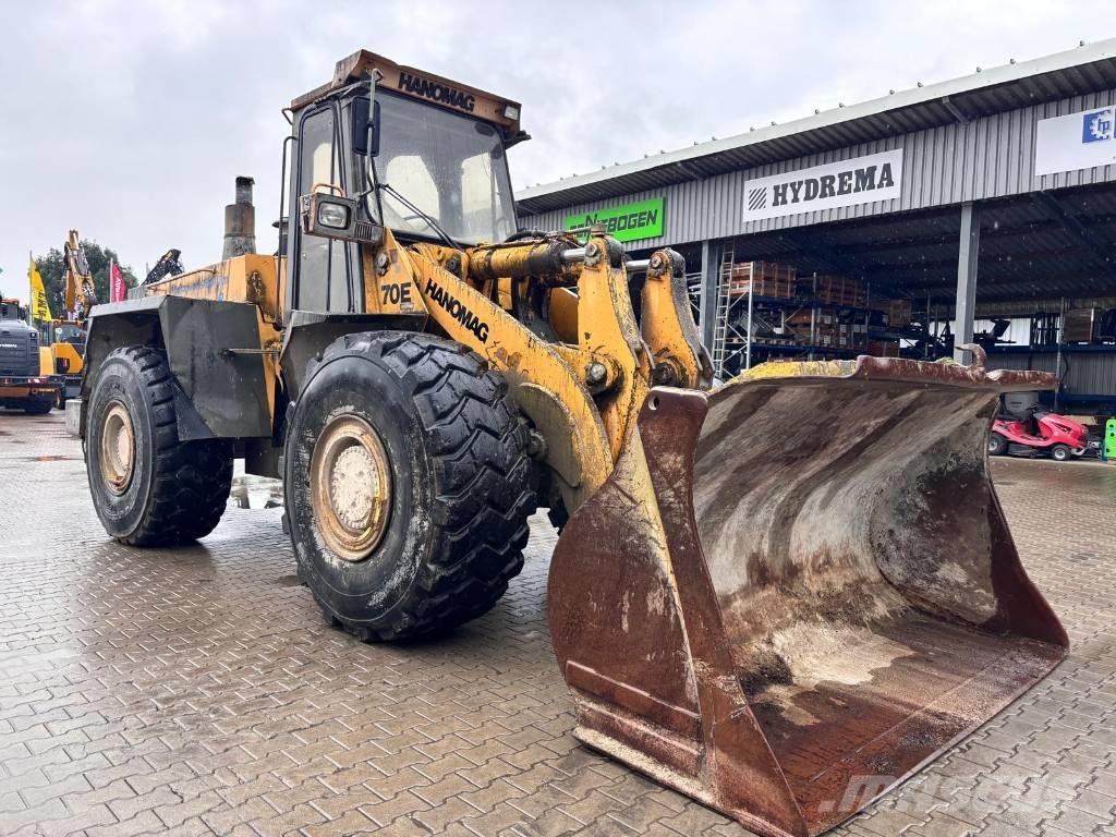 Hanomag 70 E Naudoti ratiniai krautuvai