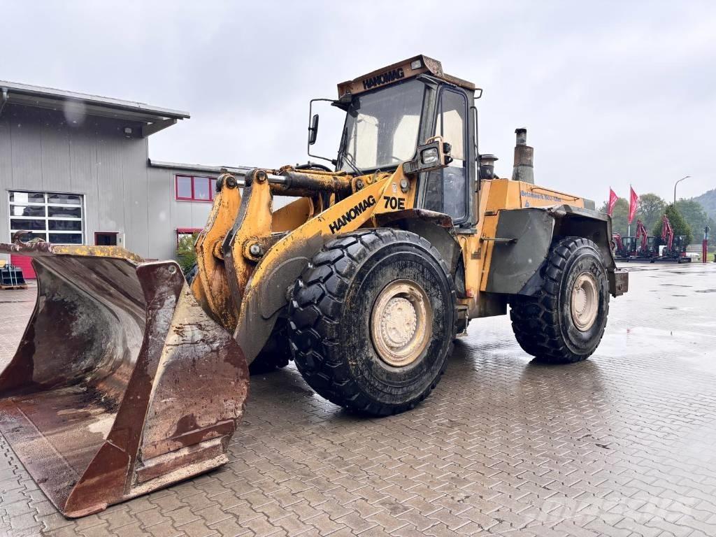 Hanomag 70 E Naudoti ratiniai krautuvai
