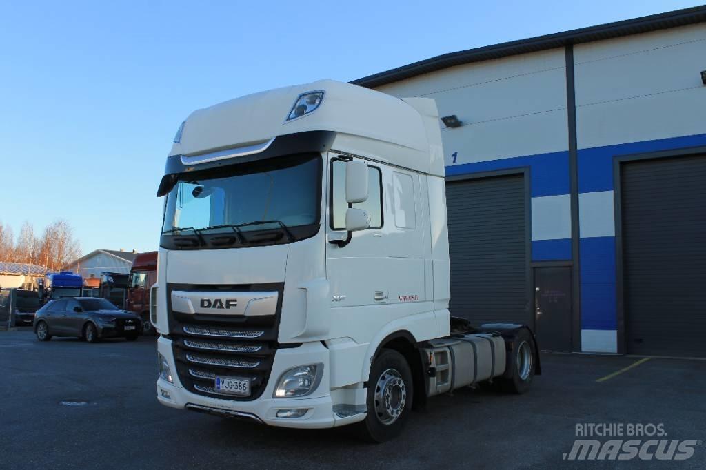 DAF XF 450 FT Naudoti vilkikai
