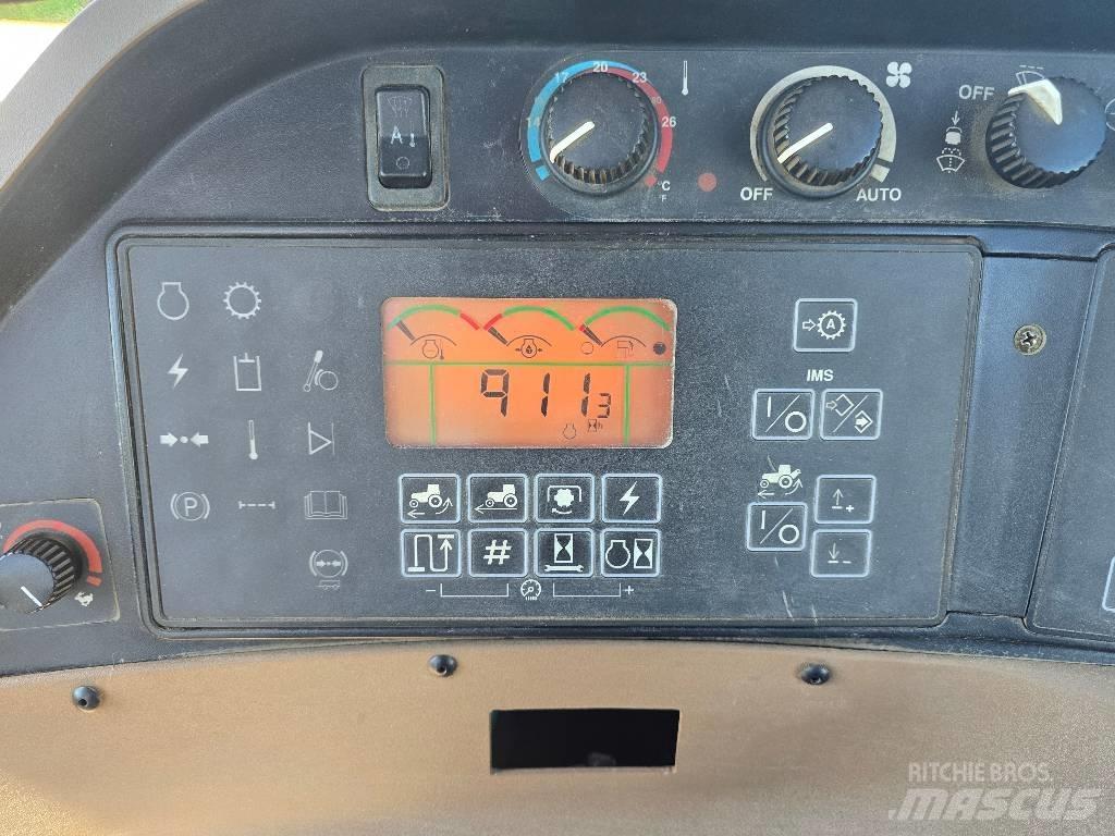 John Deere 8320 Traktoriai