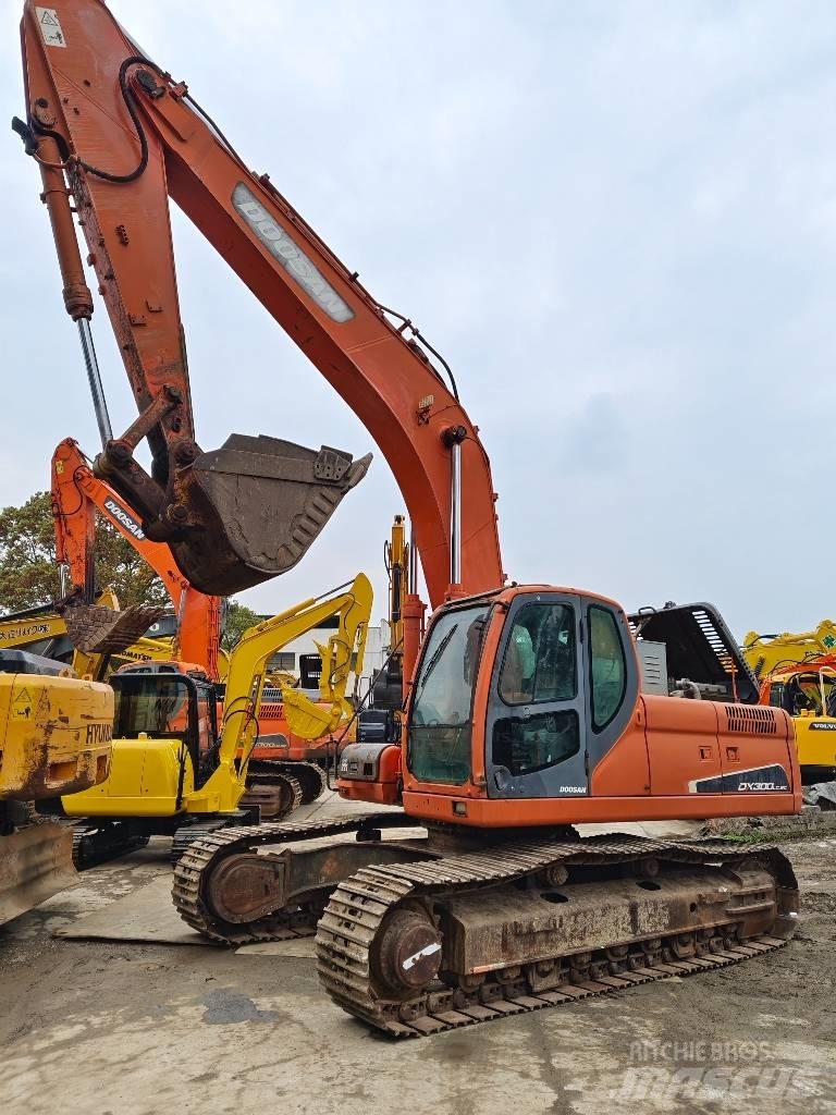Doosan DX 300 LC Vikšriniai ekskavatoriai