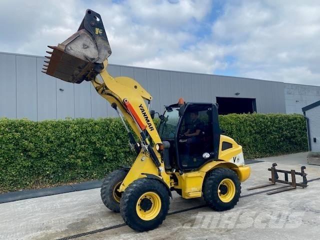 Yanmar V 8 Naudoti ratiniai krautuvai