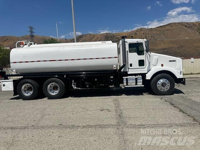 Kenworth T 800 Automobilinės cisternos
