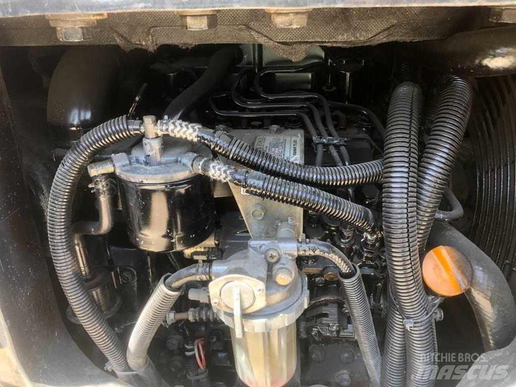 Komatsu PC 35 Vikšriniai ekskavatoriai