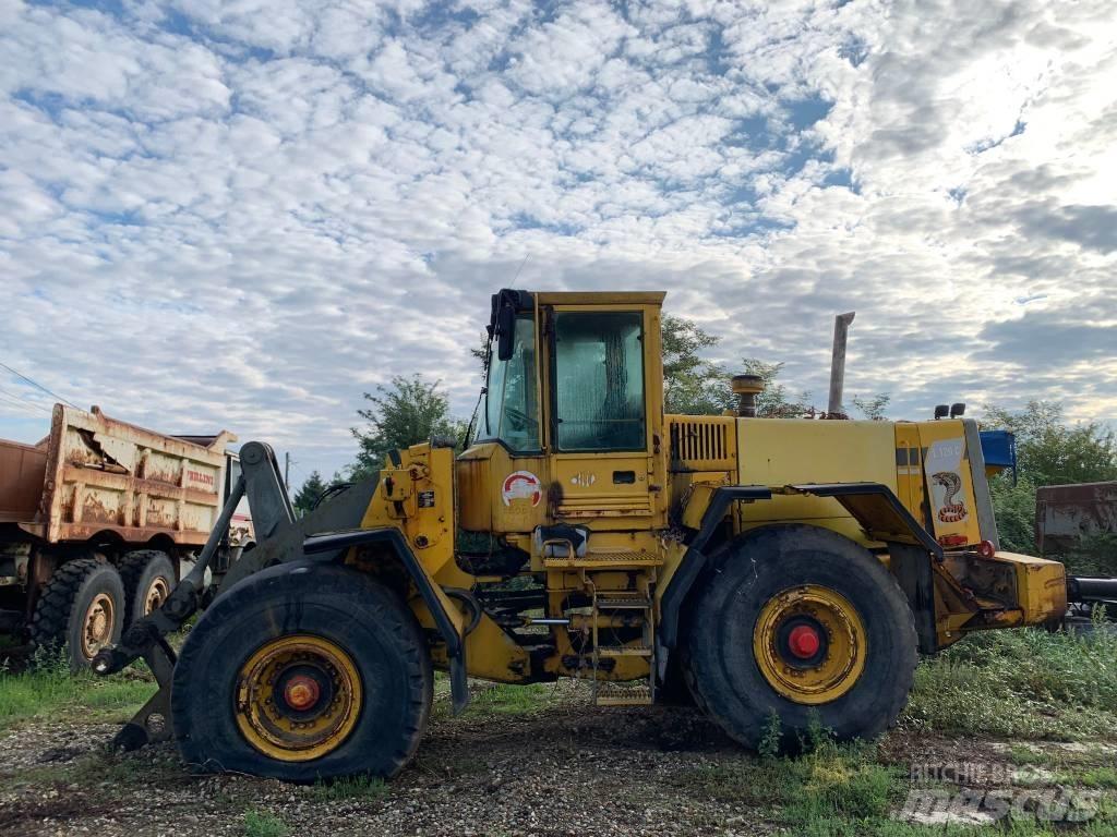 Volvo L 120 C Naudoti ratiniai krautuvai