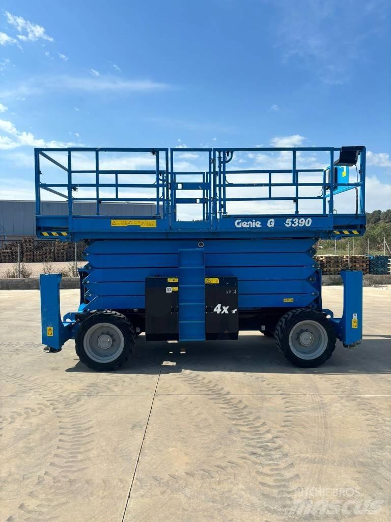 Genie GS 5390 RT Žirkliniai keltuvai