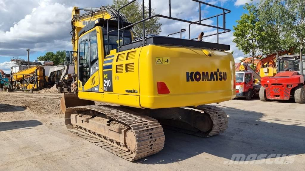 Komatsu PC 210 LC-11 Vikšriniai ekskavatoriai