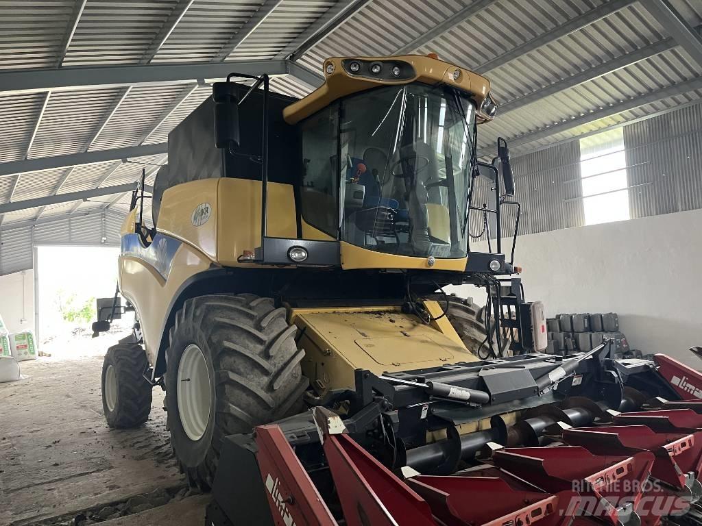 New Holland CX 6090 Derliaus nuėmimo kombainai