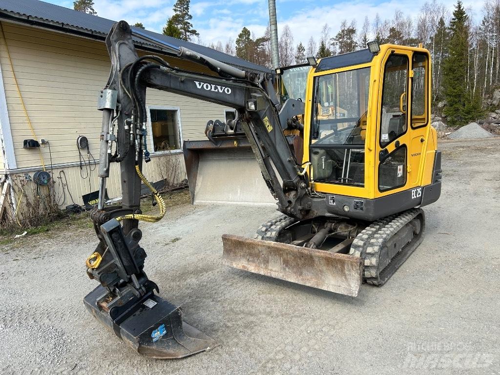 Volvo EC 25 Mini ekskavatoriai < 7 t