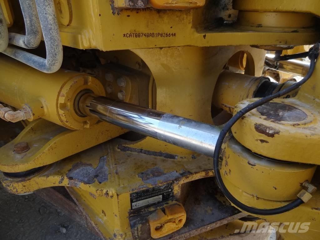 CAT 740 Karjeriniai savivarčiai