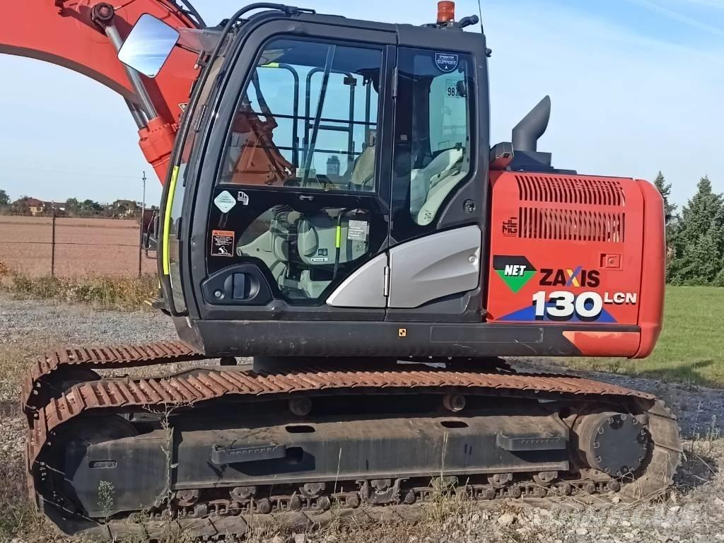 Hitachi ZX130 Vikšriniai ekskavatoriai