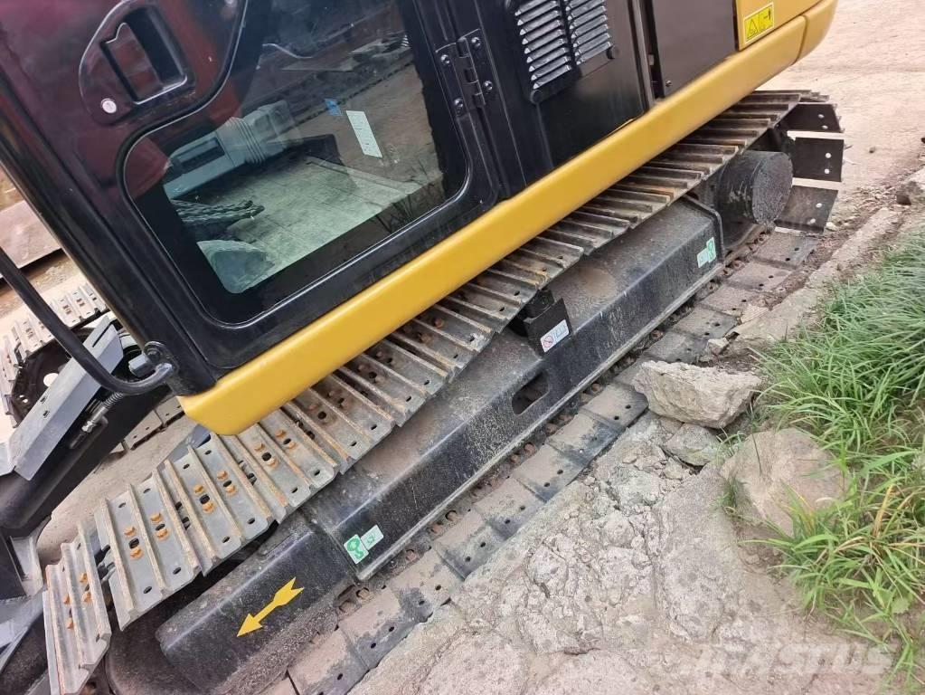 CAT 308 E Vidutinės galios ekskavatoriai 7-12 t