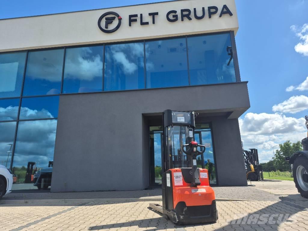 Toyota SWE140 Rankiniai vėžimėliai