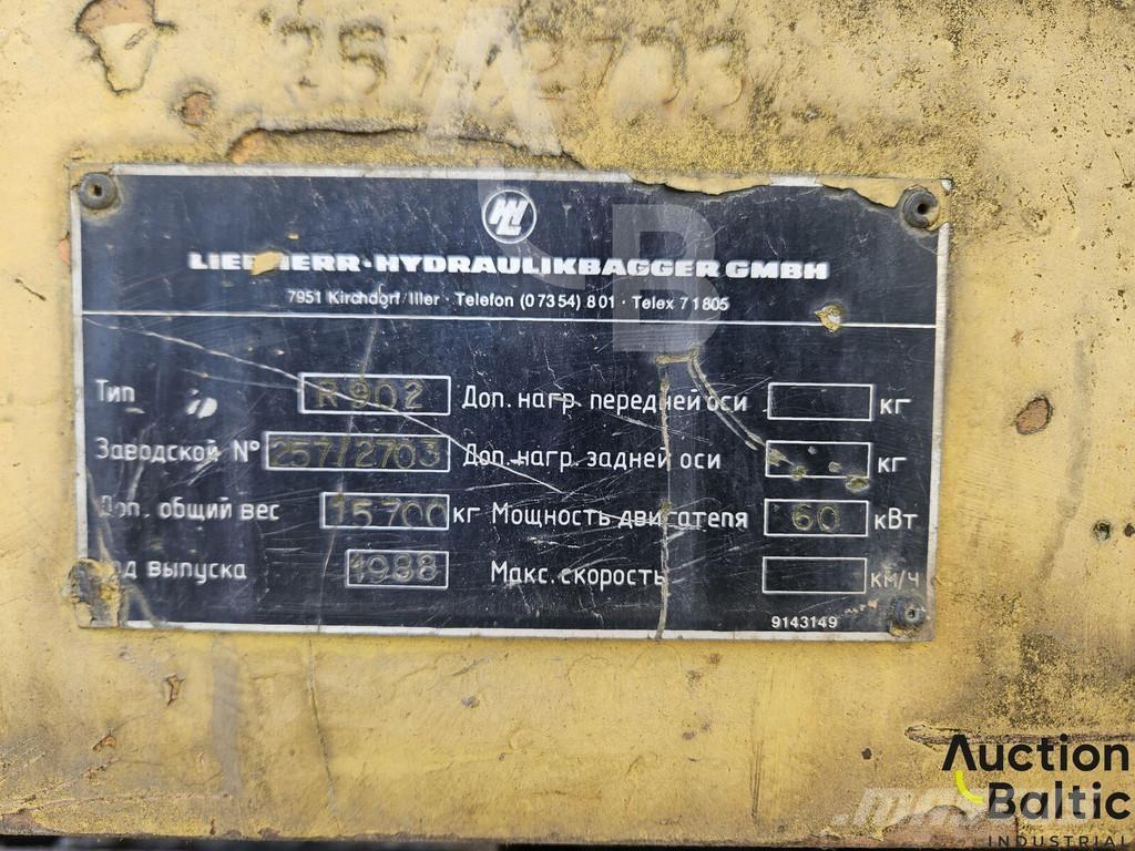Liebherr R 902 Vikšriniai ekskavatoriai