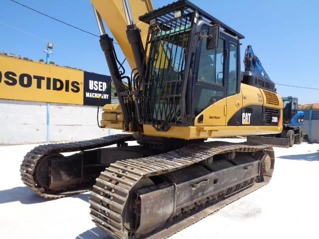 CAT 330 D L Vikšriniai ekskavatoriai