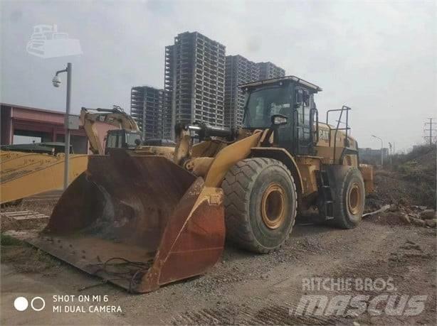 CAT 966L Naudoti ratiniai krautuvai