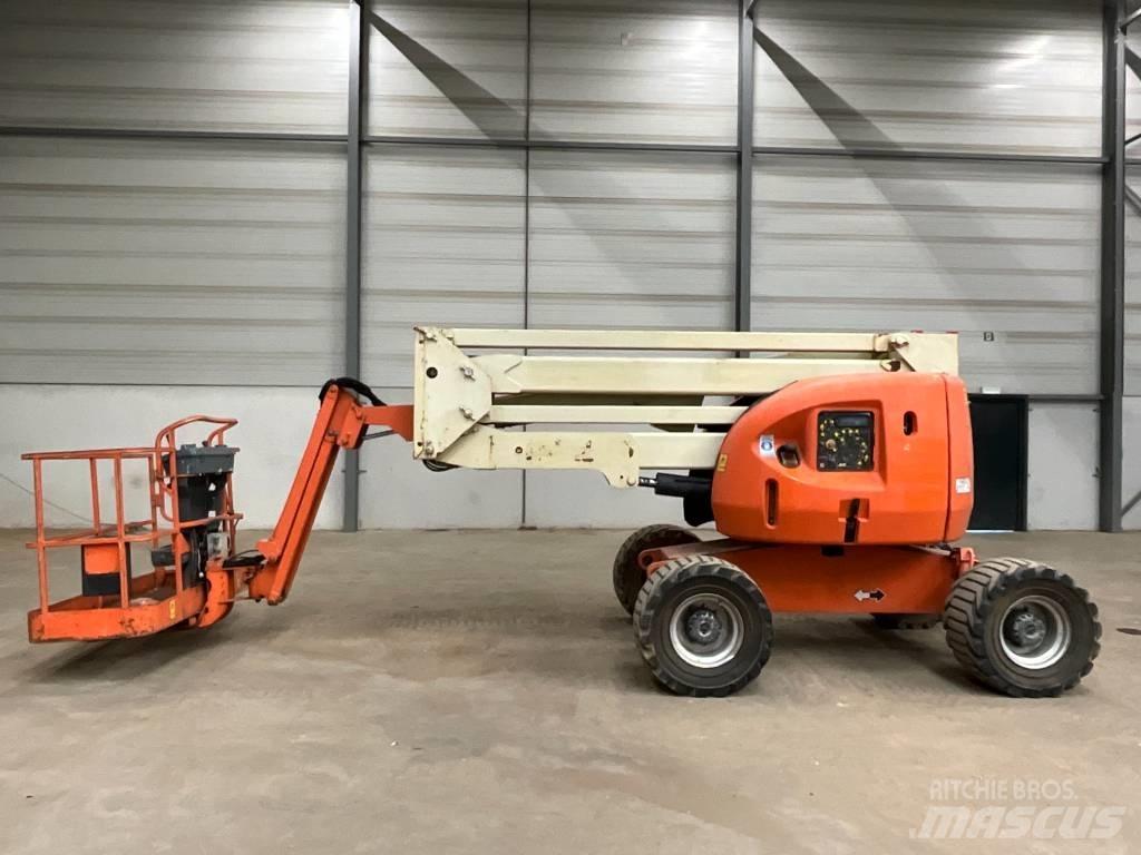 JLG 450 AJ Alkūniniai keltuvai