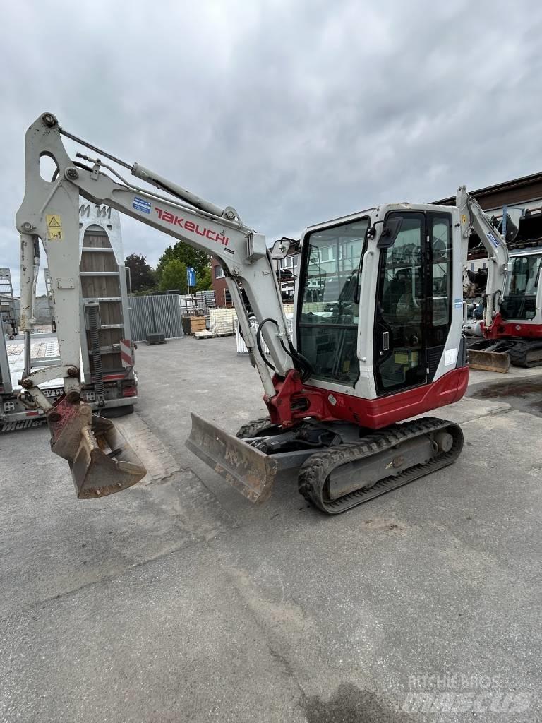 Takeuchi TB 228 Mini ekskavatoriai < 7 t