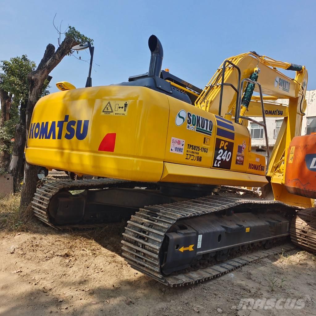 Komatsu PC 240 Vikšriniai ekskavatoriai