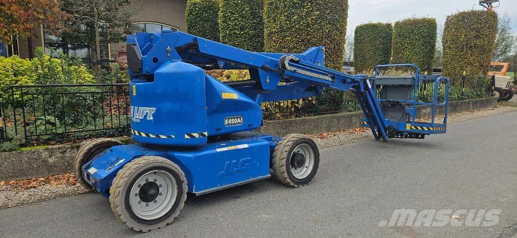JLG E450aj Alkūniniai keltuvai