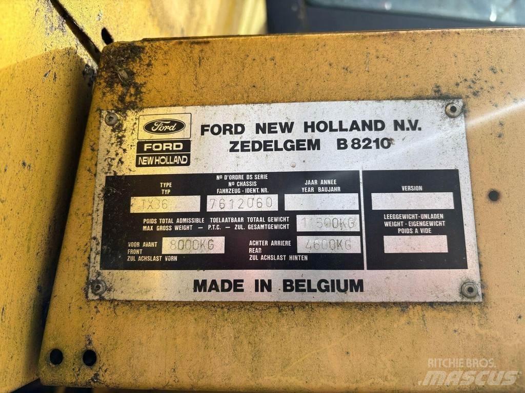 New Holland TX 36 Derliaus nuėmimo kombainai