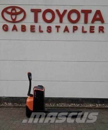 Toyota LWE 200 Mažų aukščių keltuvai