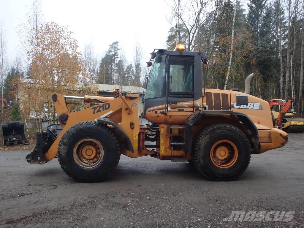 CASE 721 D 4x4 Naudoti ratiniai krautuvai