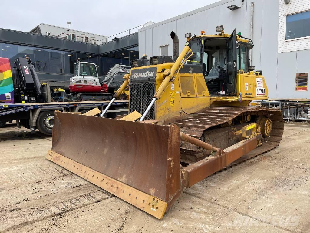 Komatsu D 65 PX-18E0 Vikšriniai buldozeriai