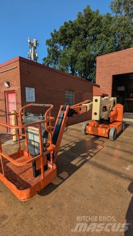 JLG E 400 AJPN Alkūniniai keltuvai