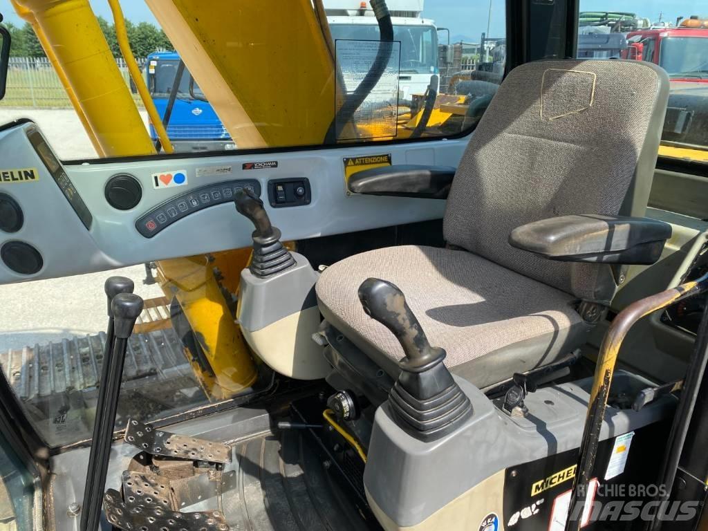 JCB JS 130 Vikšriniai ekskavatoriai