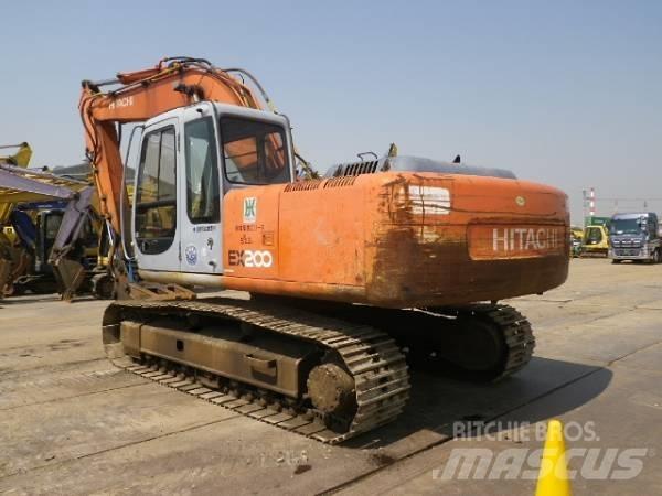 Hitachi EX200-5E Vikšriniai ekskavatoriai