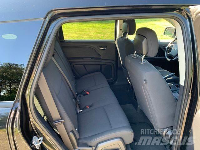 Dodge Journey SE Lengvieji automobiliai