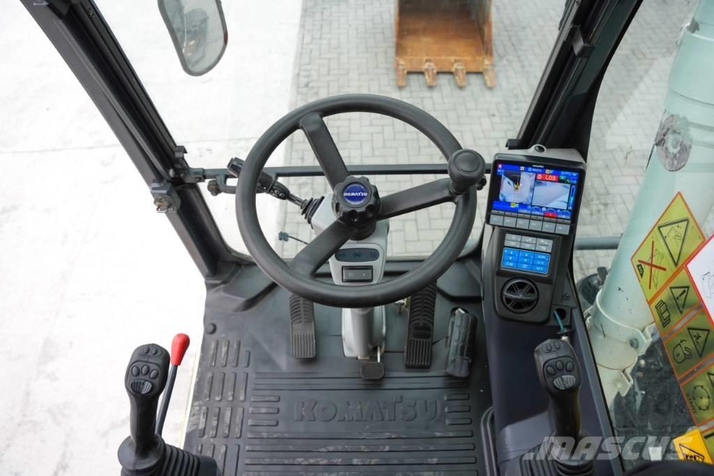 Komatsu PW 148-11 Ratiniai ekskavatoriai