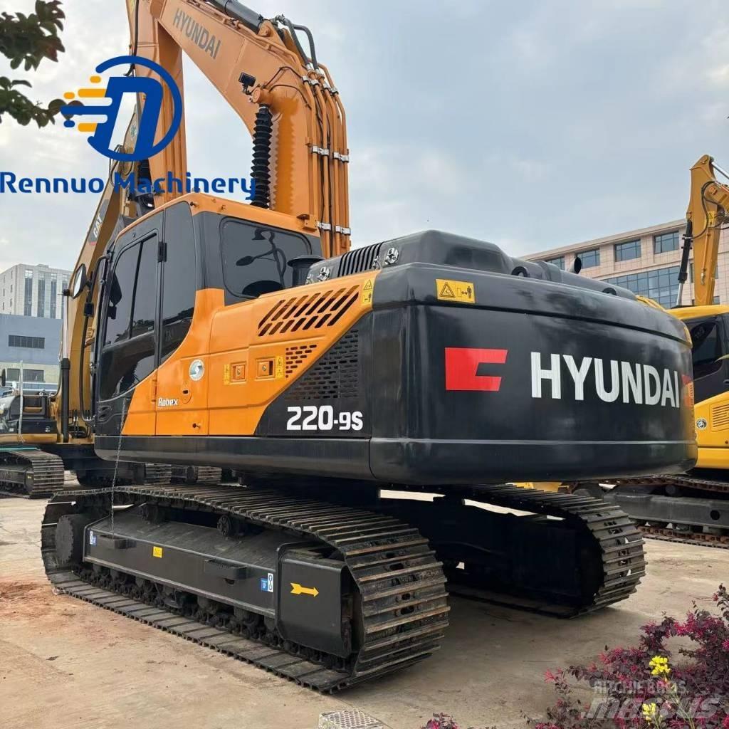 Hyundai R220LC-9S Vikšriniai ekskavatoriai